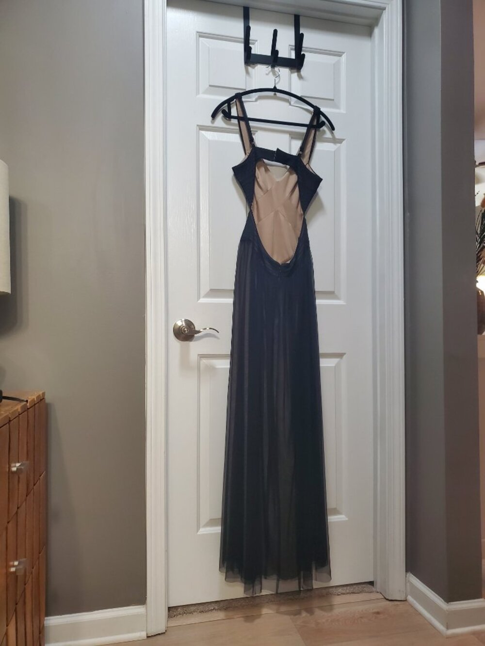 BCBGMaxAzria Black Tulle Cut Out Gown | 4 - Picture 5 of 7
